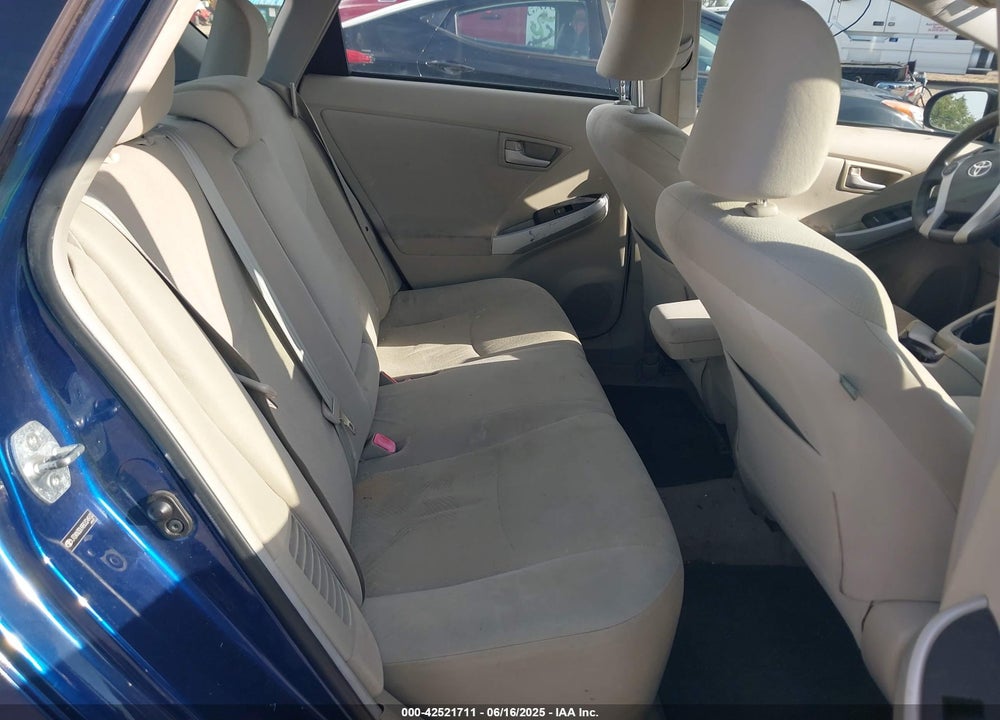 2011 TOYOTA PRIUS TWO VIN: JTDKN3DU9B0324933