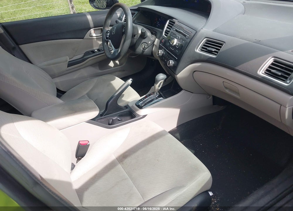 2013 HONDA CIVIC LX VIN: 2HGFB2F58DH543909
