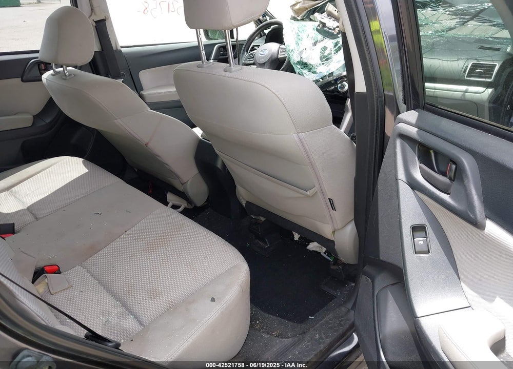 2016 SUBARU FORESTER 2.5I PREMIUM VIN: JF2SJADC7GH542760
