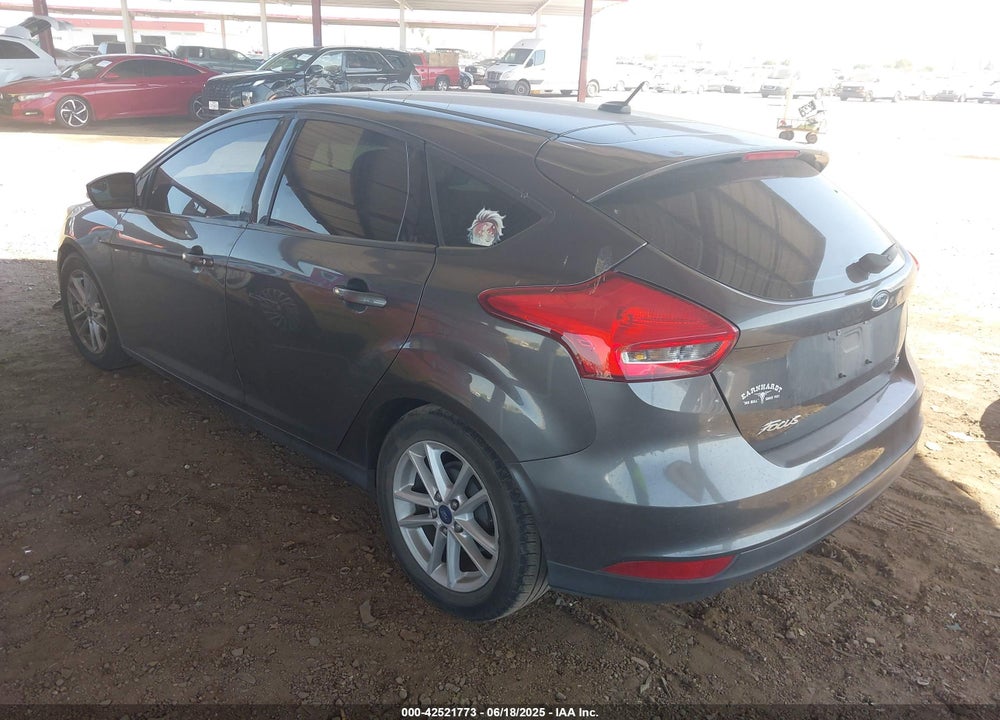 2016 FORD FOCUS SE VIN: 1FADP3K23GL380270