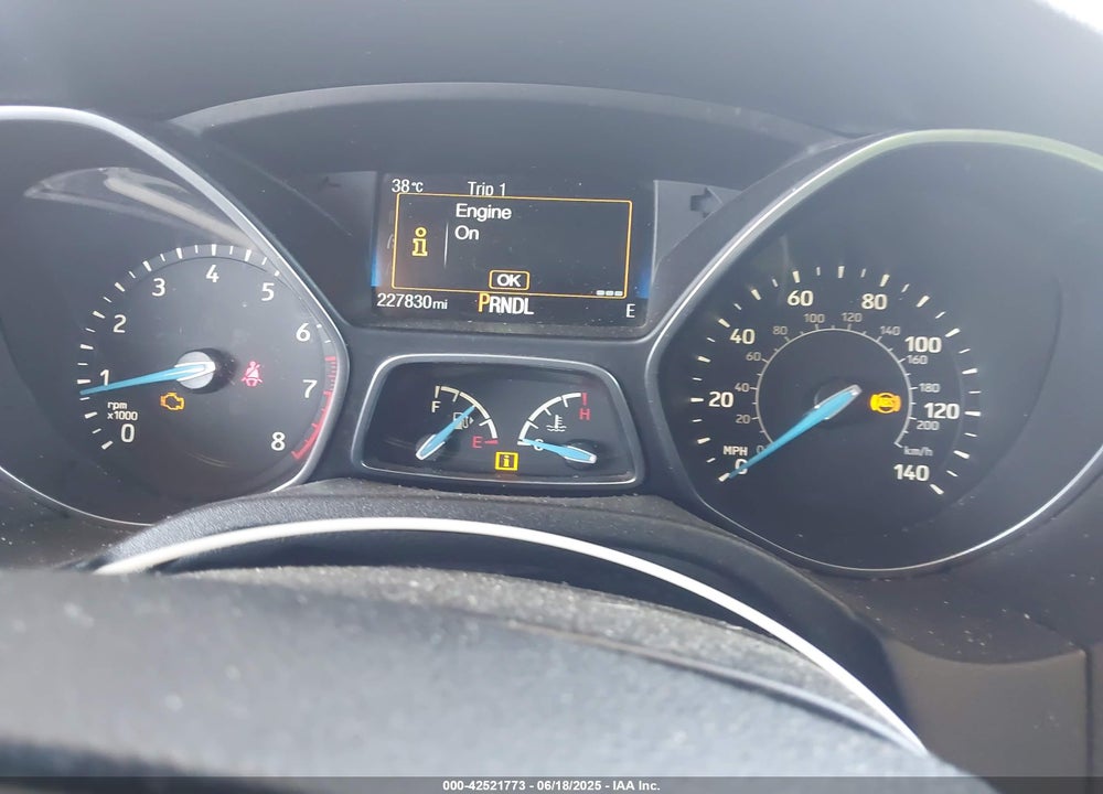 2016 FORD FOCUS SE VIN: 1FADP3K23GL380270