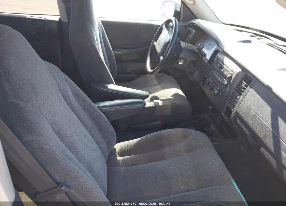 2004 DODGE DAKOTA SPORT/SXT VIN: 1D7HL38K14S548509