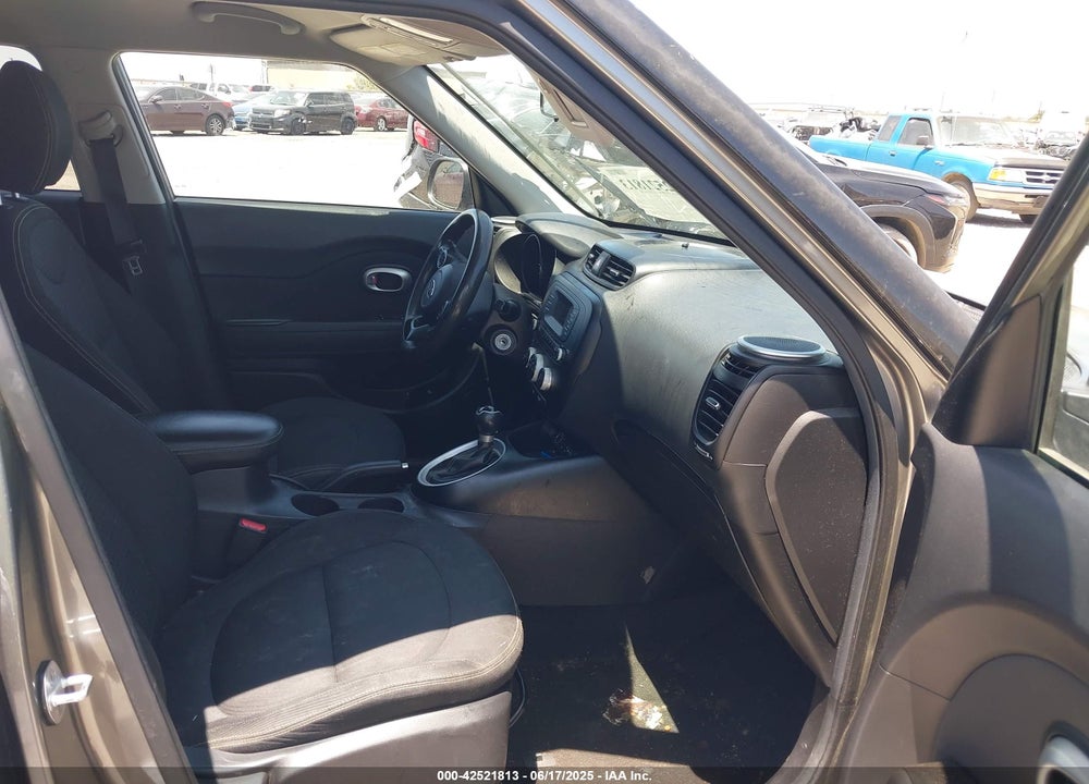 2015 KIA SOUL VIN: KNDJP3A55F7114538
