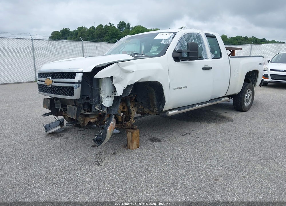 2011 CHEVROLET SILVERADO 2500HD VIN: 1GC2KVCG4BZ247108