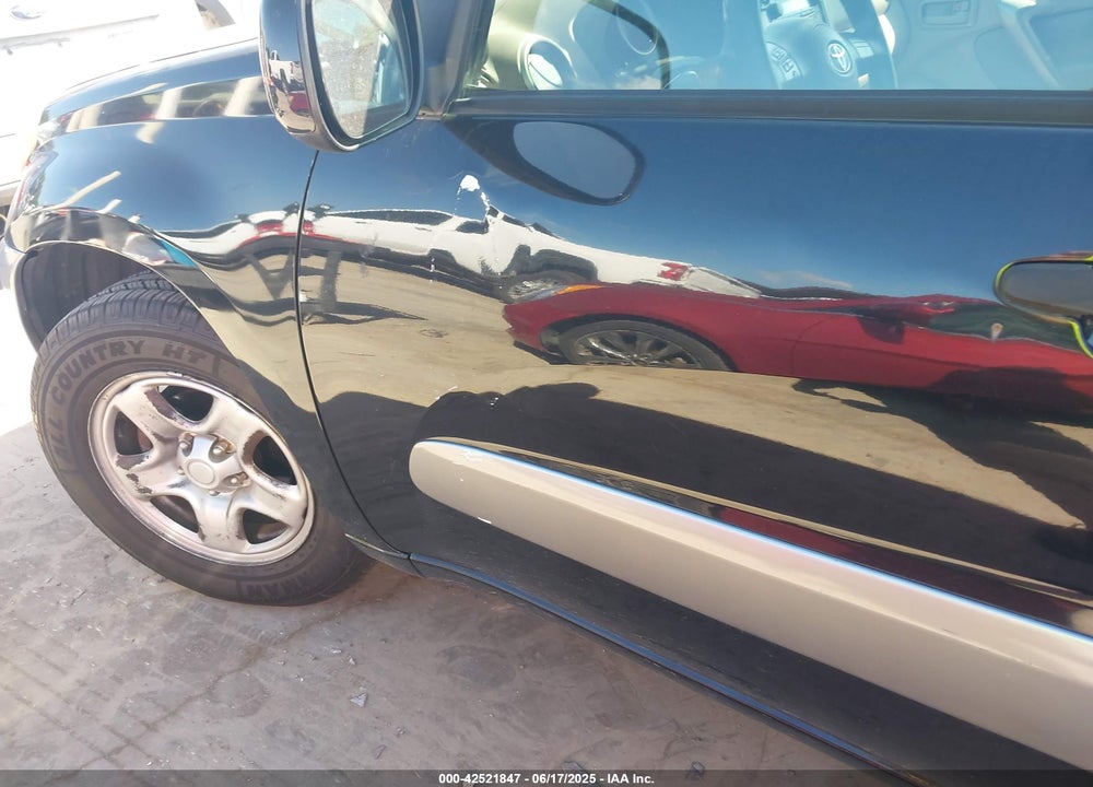 2005 TOYOTA RAV4 VIN: JTEGD20V050085080