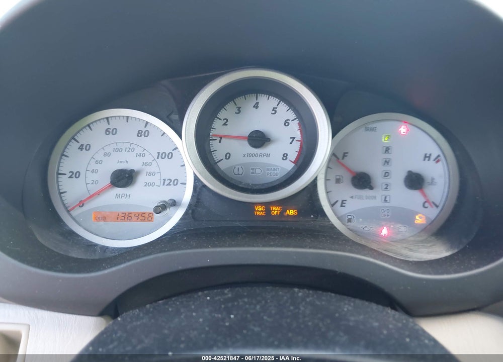 2005 TOYOTA RAV4 VIN: JTEGD20V050085080