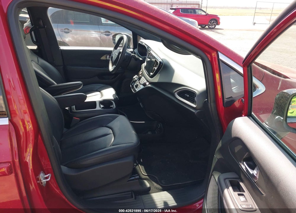 2025 CHRYSLER PACIFICA SELECT VIN: 2C4RC1BG0SR512414