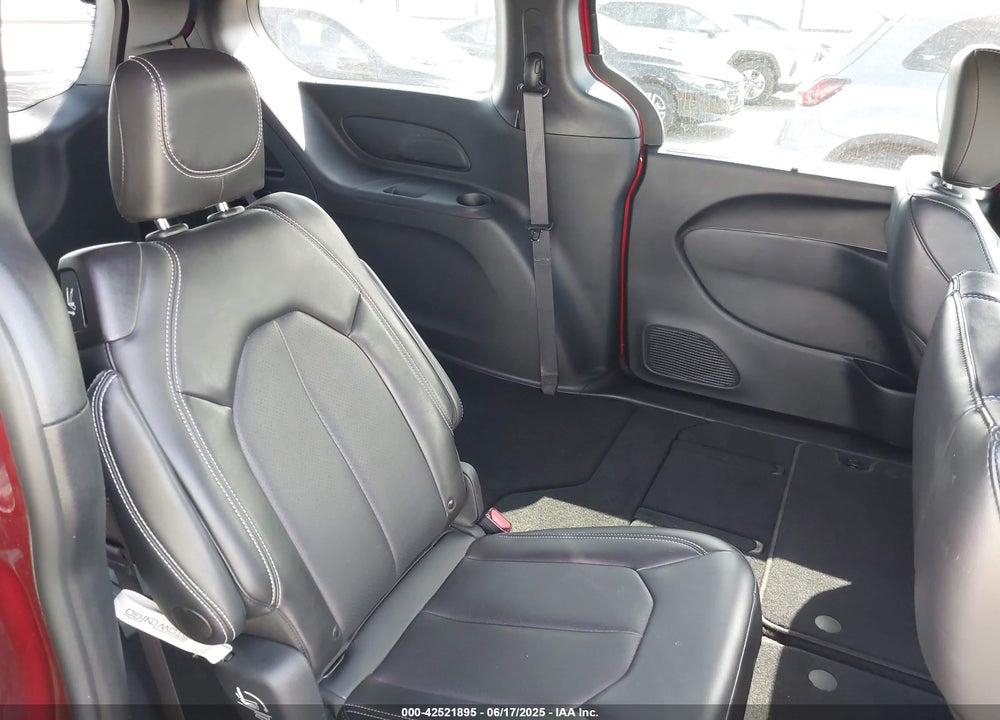 2025 CHRYSLER PACIFICA SELECT VIN: 2C4RC1BG0SR512414