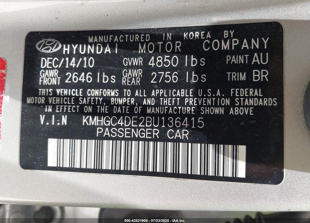 2011 HYUNDAI GENESIS VIN: KMHGC4DE2BU136415