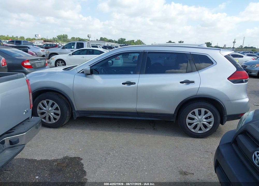 2017 NISSAN ROGUE S VIN: JN8AT2MT2HW384338