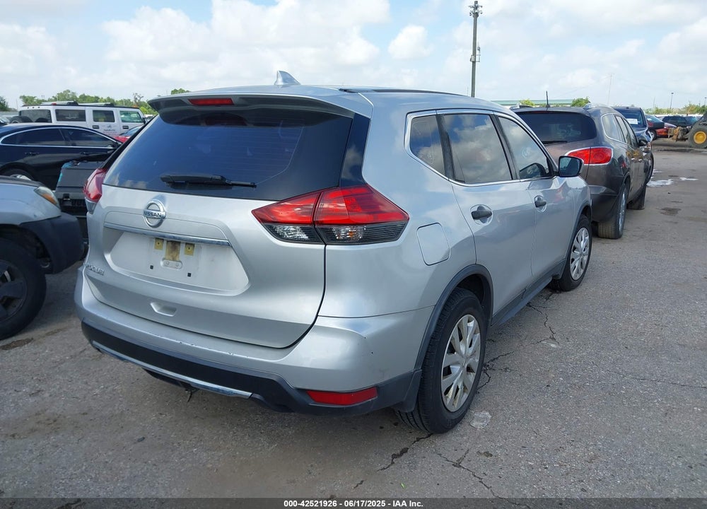 2017 NISSAN ROGUE S VIN: JN8AT2MT2HW384338