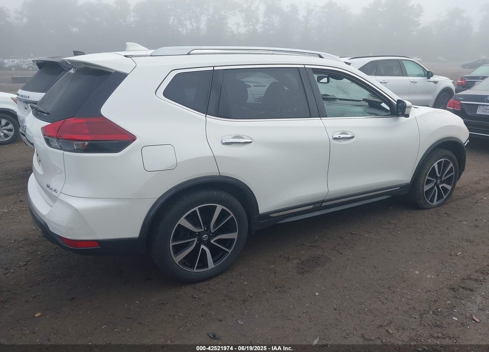 2018 NISSAN ROGUE VIN: JN8AT2MV9JW309708