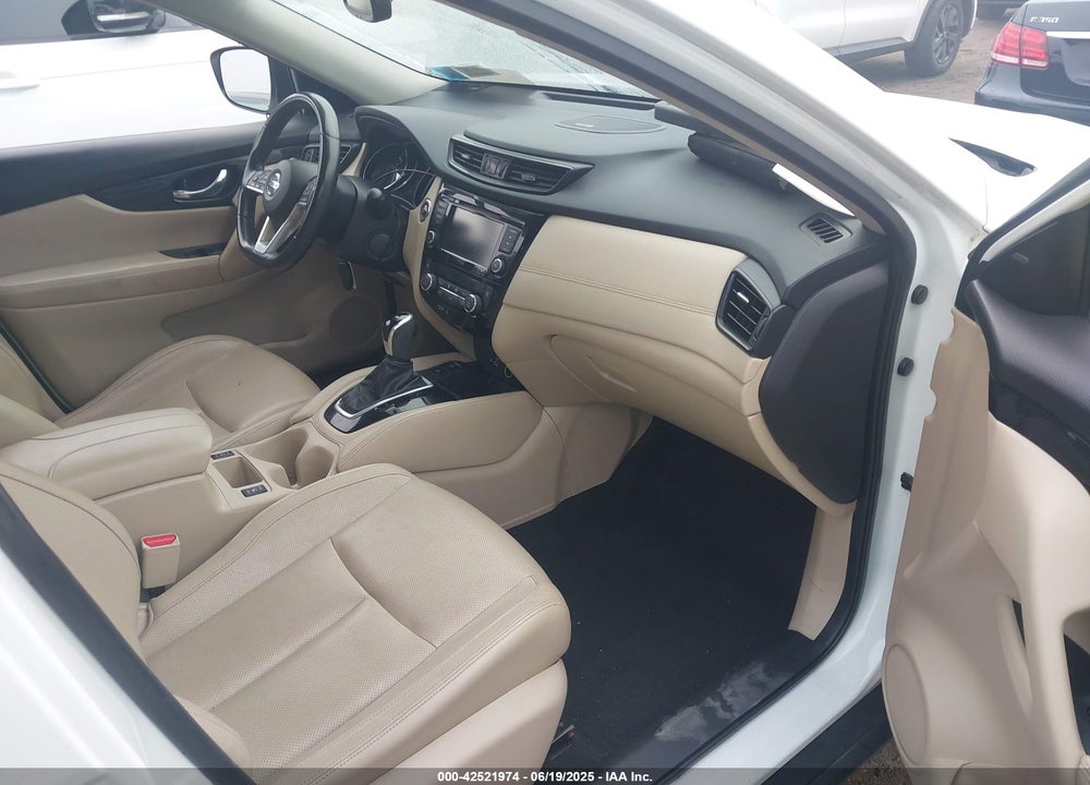2018 NISSAN ROGUE VIN: JN8AT2MV9JW309708