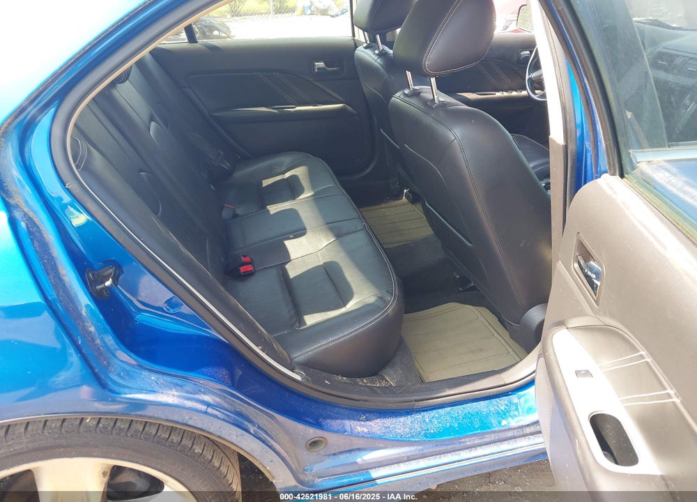 2011 FORD FUSION SPORT VIN: 3FAHP0KC3BR301800