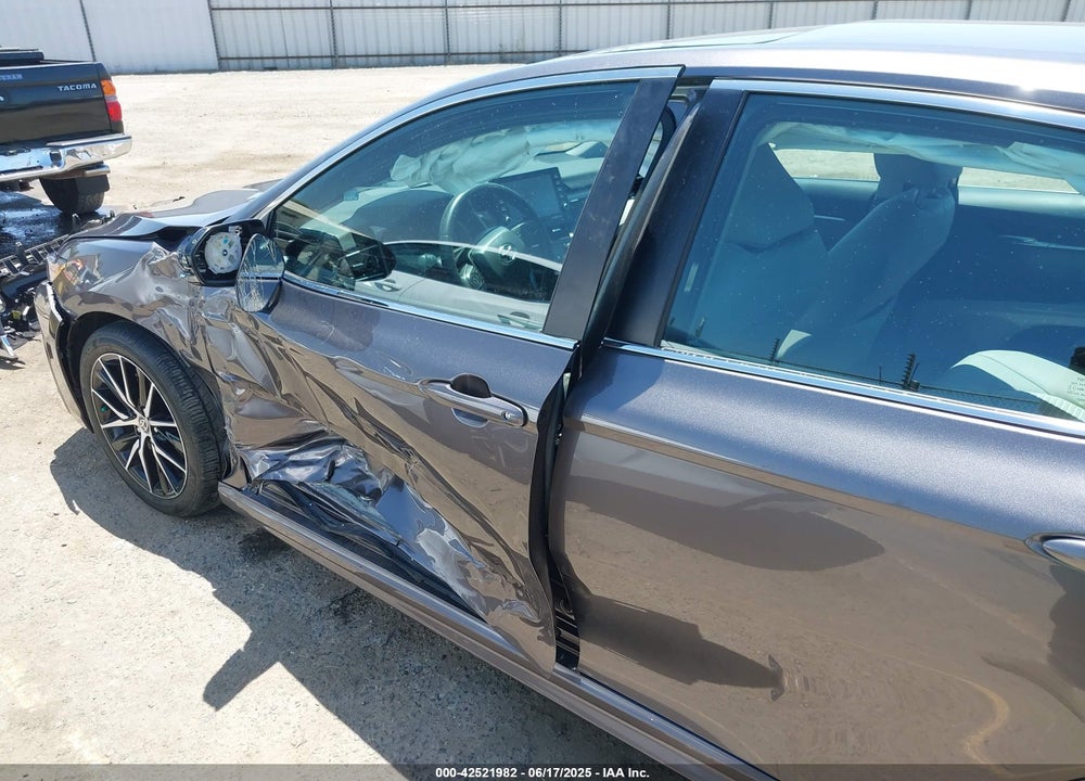2024 TOYOTA CAMRY HYBRID VIN: 4T1S31AK4RU631082