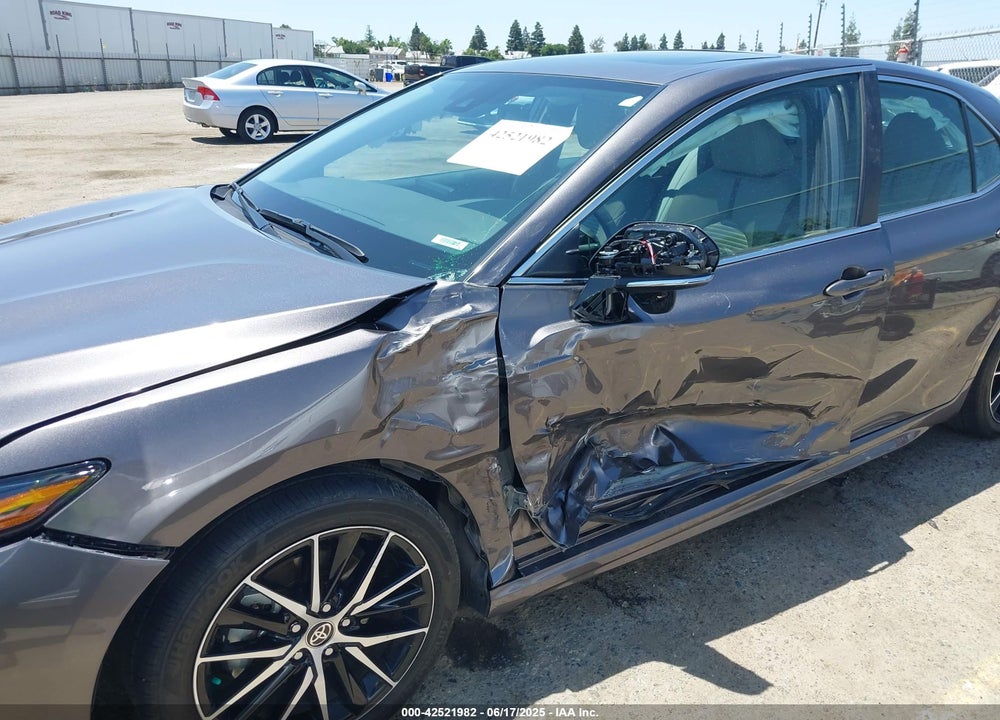 2024 TOYOTA CAMRY HYBRID VIN: 4T1S31AK4RU631082