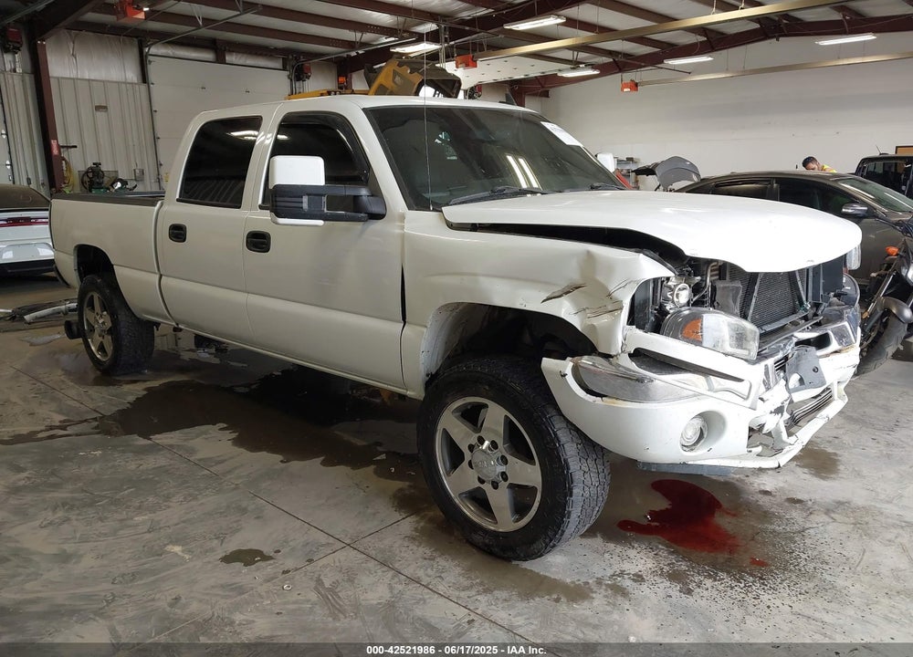 2006 GMC SIERRA 2500HD SLT VIN: 1GTHK23D06F205671