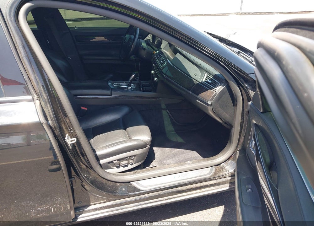 2011 BMW 750LI VIN: WBAKB8C57BCY64762
