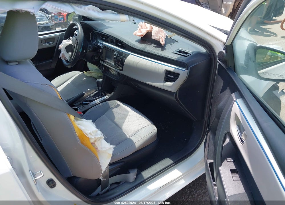 2014 TOYOTA COROLLA VIN: 5YFBURHE5EP143704