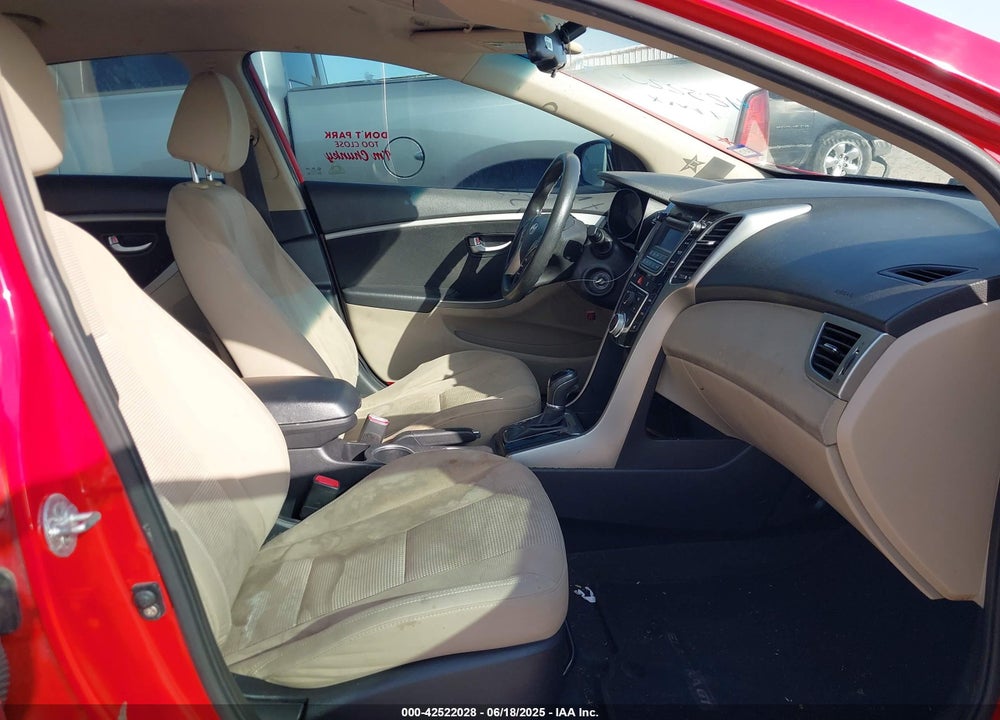 2013 HYUNDAI ELANTRA GT VIN: KMHD35LE5DU026410