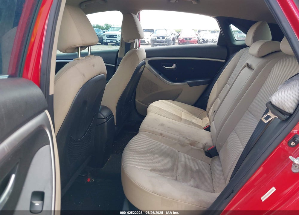 2013 HYUNDAI ELANTRA GT VIN: KMHD35LE5DU026410