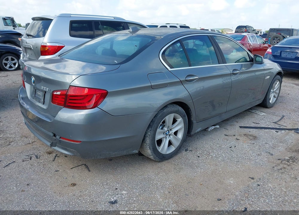 2011 BMW 528I VIN: WBAFR1C50BC739784