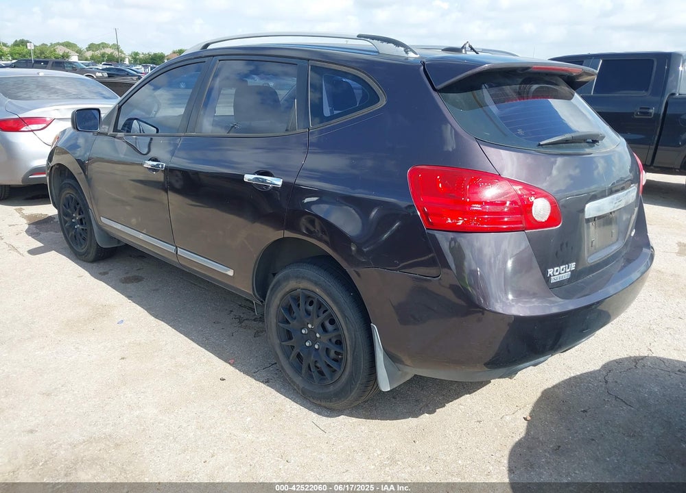 2014 NISSAN ROGUE SELECT S VIN: JN8AS5MV8EW711715