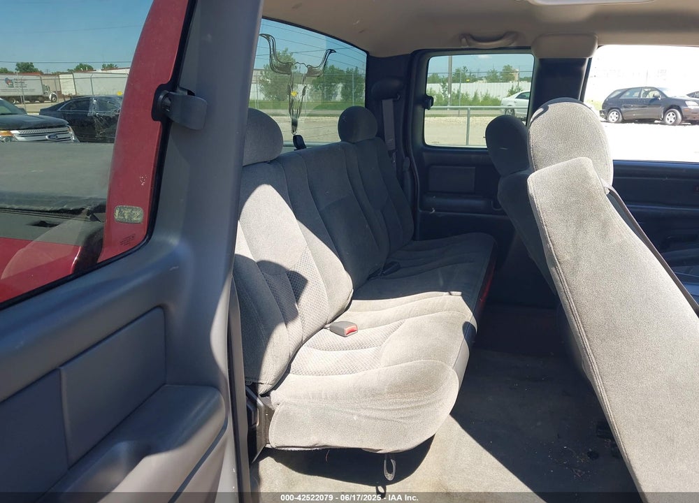 2004 CHEVROLET SILVERADO 1500 Z71 VIN: 1GCEK19T44E140273