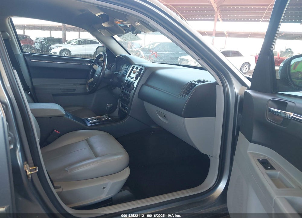 2006 CHRYSLER 300 VIN: 2C3KA53G26H488162