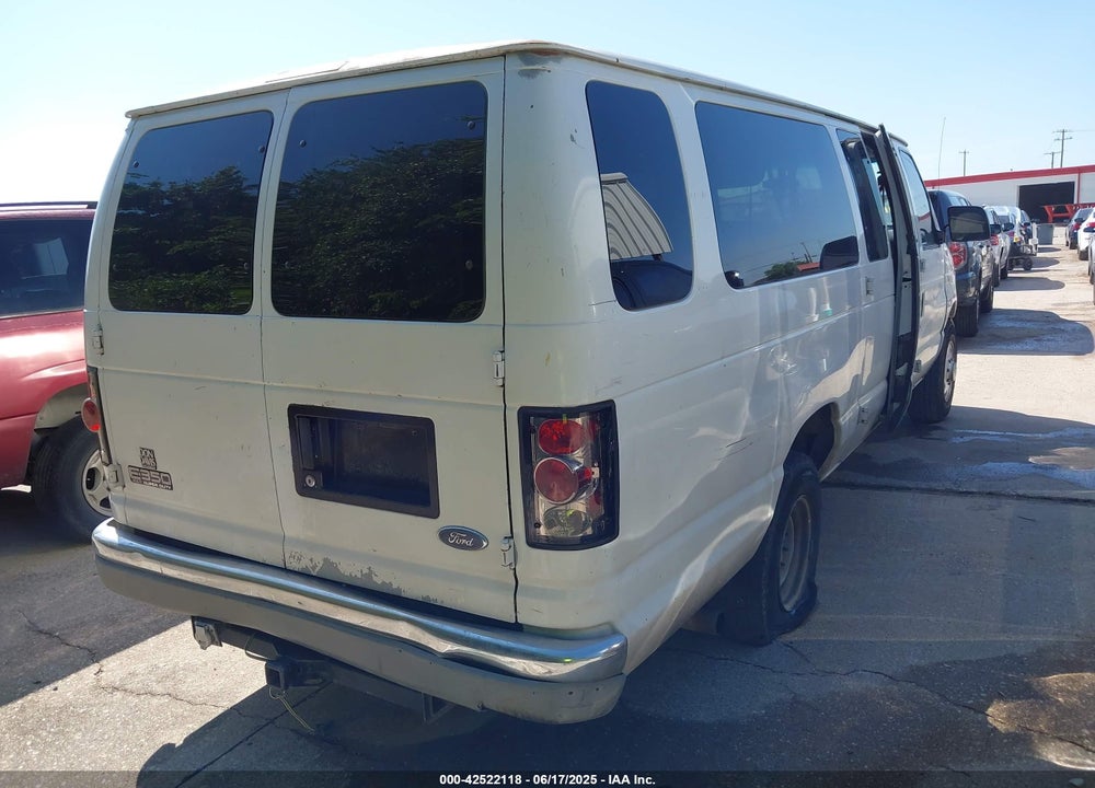 2002 FORD E-350 SUPER DUTY XL/XLT VIN: 1FBSS31S92HA41546