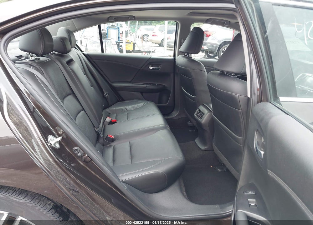 2017 HONDA ACCORD TOURING V6 VIN: 1HGCR3F91HA039309