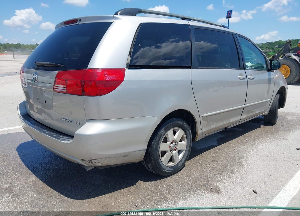 2004 TOYOTA SIENNA LE VIN: 5TDZA23C74S157260