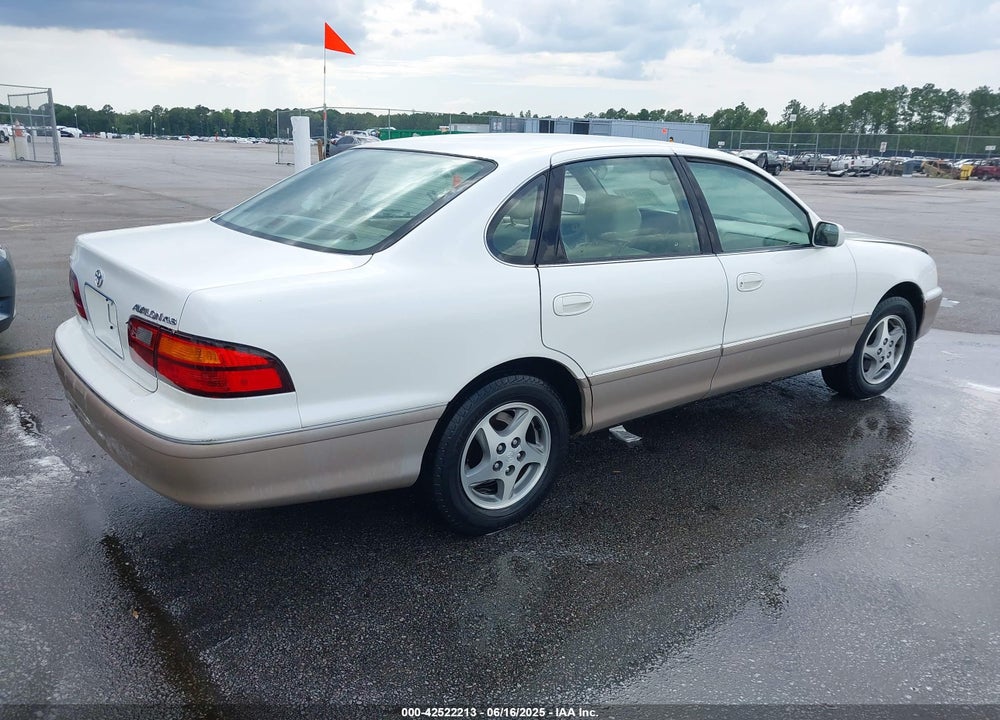1999 TOYOTA AVALON XLS VIN: 4T1BF18B8XU335587