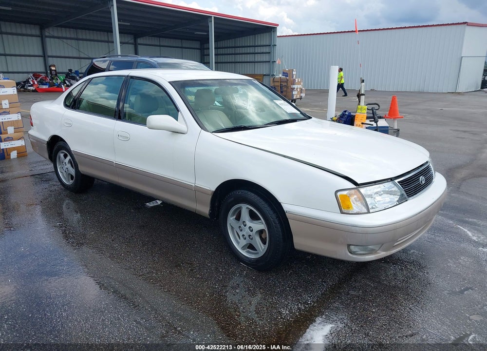 1999 TOYOTA AVALON XLS VIN: 4T1BF18B8XU335587