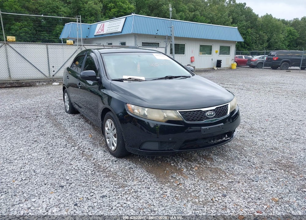 2013 KIA FORTE VIN: KNAFU4A2XD5735757