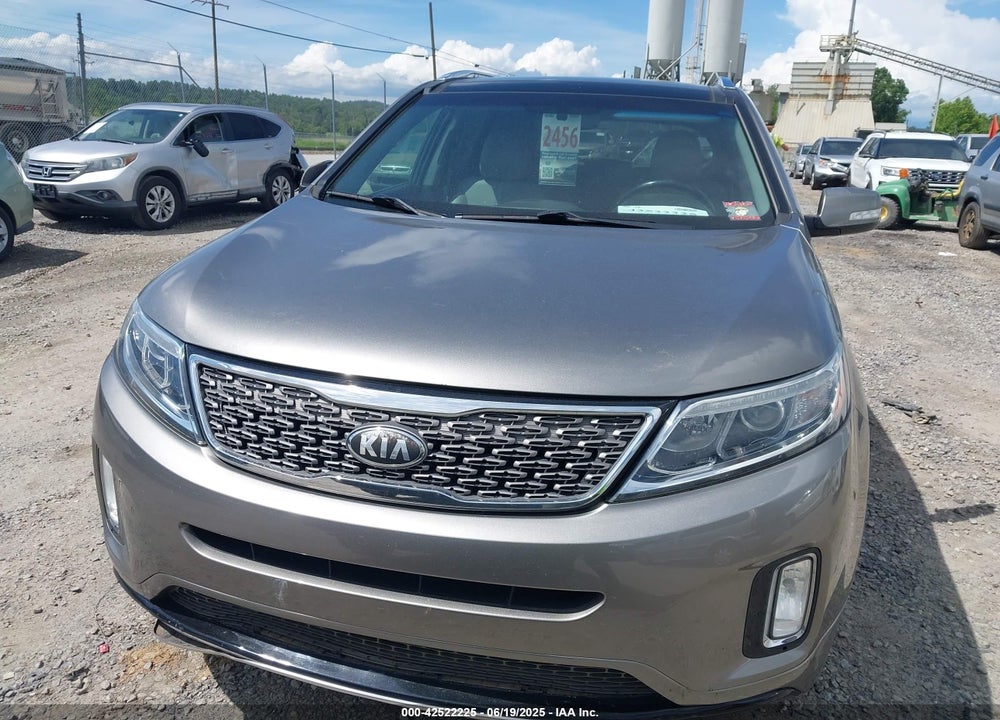 2014 KIA SORENTO VIN: 5XYKWDA72EG464810
