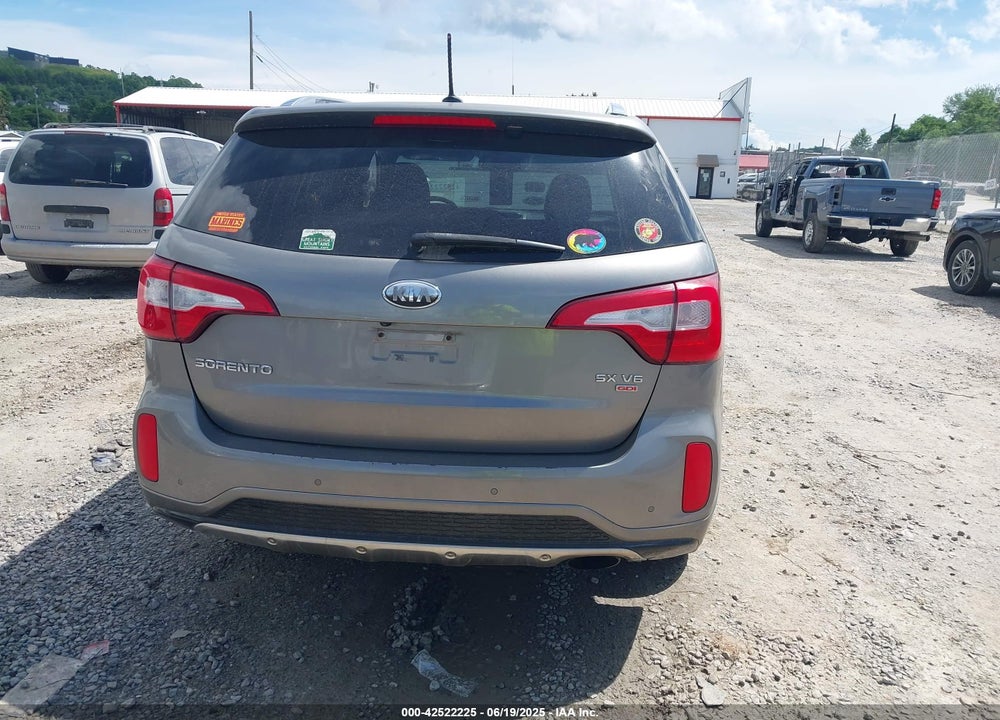 2014 KIA SORENTO VIN: 5XYKWDA72EG464810