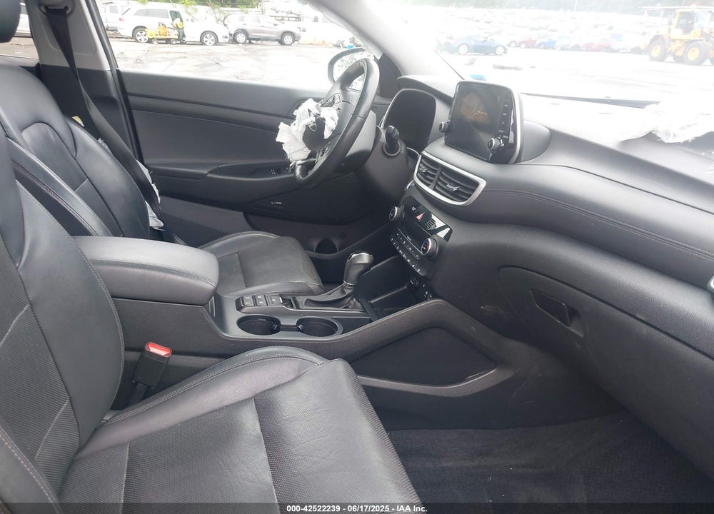2021 HYUNDAI TUCSON VIN: KM8J3CAL2MU301580