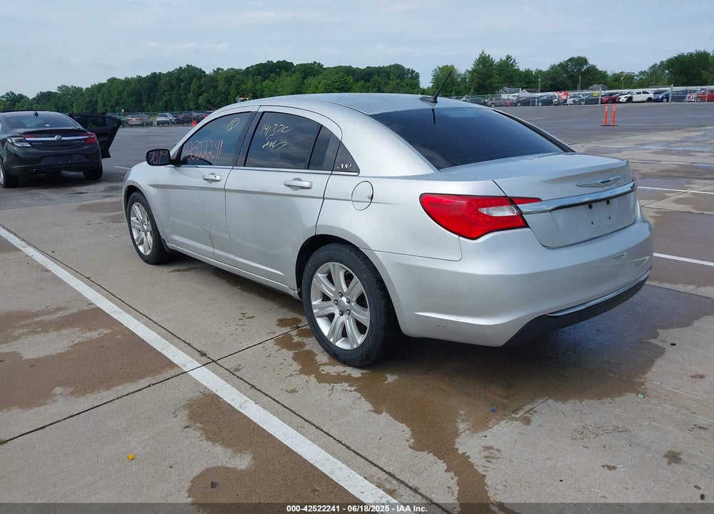 2012 CHRYSLER 200 VIN: 1C3CCBBB0CN130614