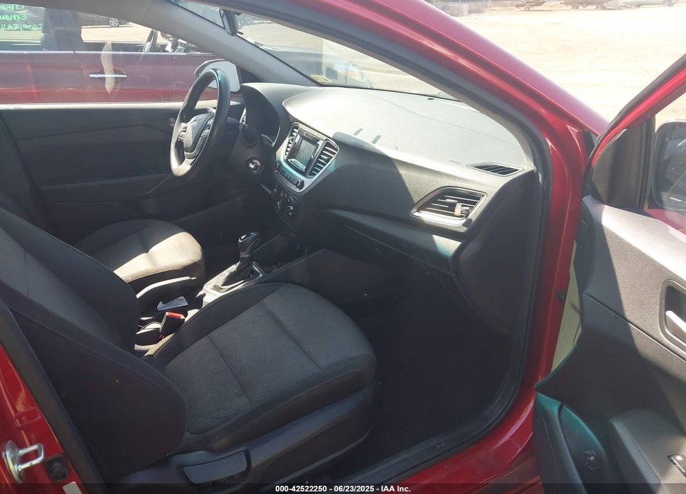 2018 HYUNDAI ACCENT VIN: 3KPC24A31JE021388