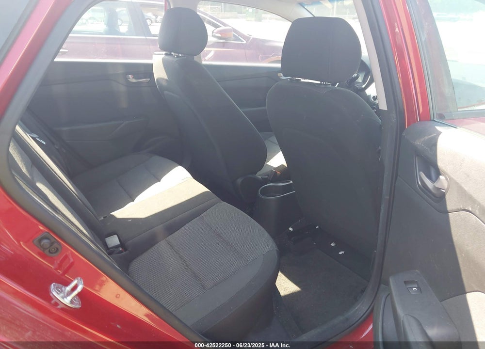 2018 HYUNDAI ACCENT VIN: 3KPC24A31JE021388
