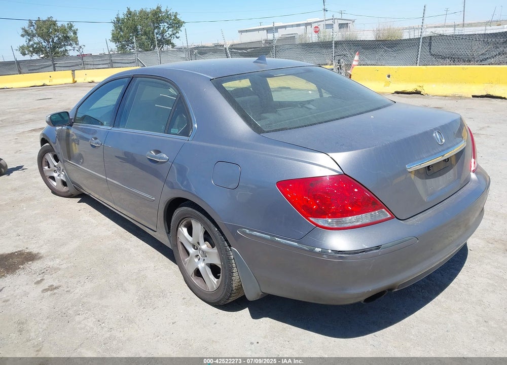 2005 ACURA RL 3.5 VIN: JH4KB16565C002626