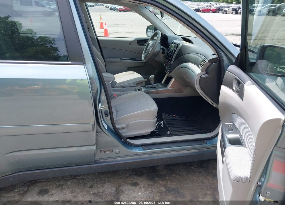 2011 SUBARU FORESTER 2.5X VIN: JF2SHABC1BH752827