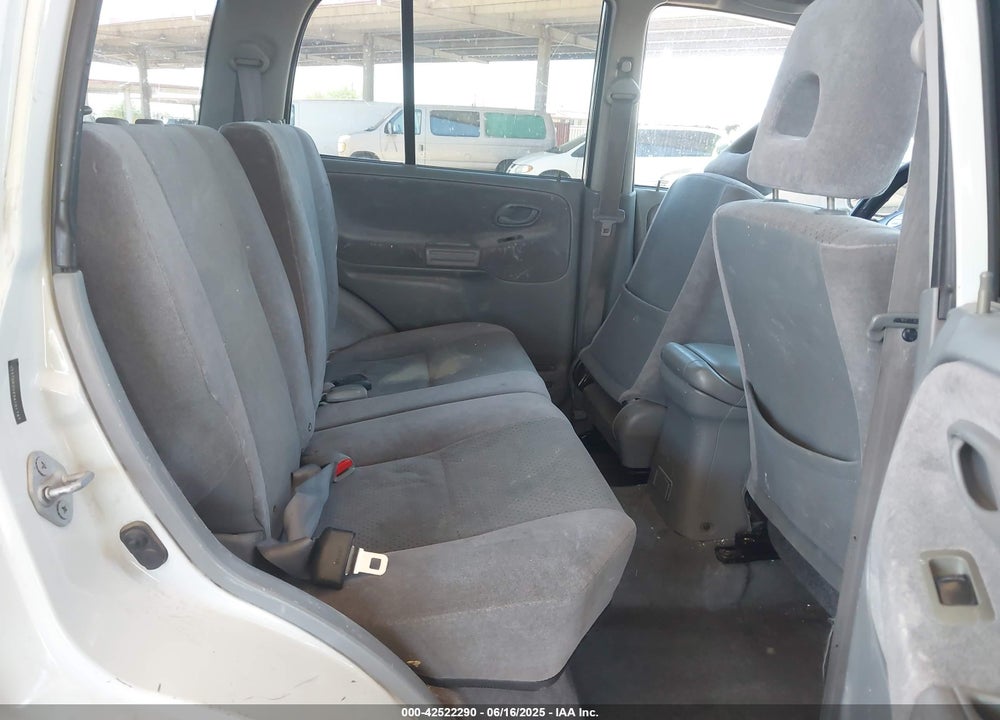 2003 SUZUKI GRAND VITARA VIN: JS3TD62V434101747