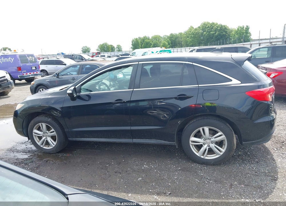 2013 ACURA RDX VIN: 5J8TB3H57DL003038