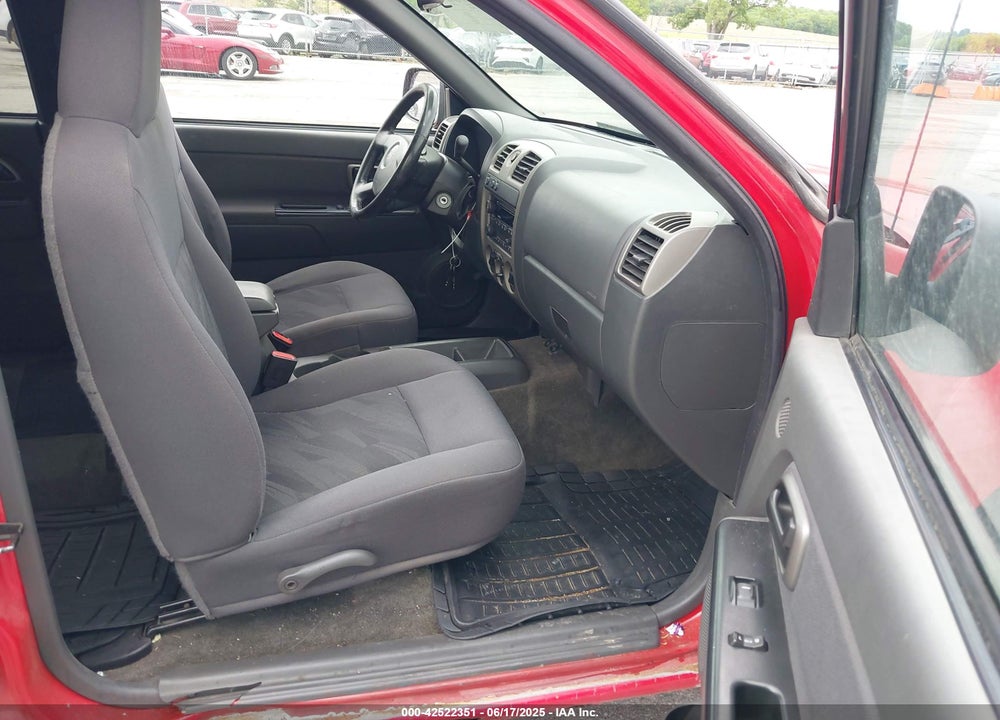 2005 CHEVROLET COLORADO LS VIN: 1GCDT136958252885