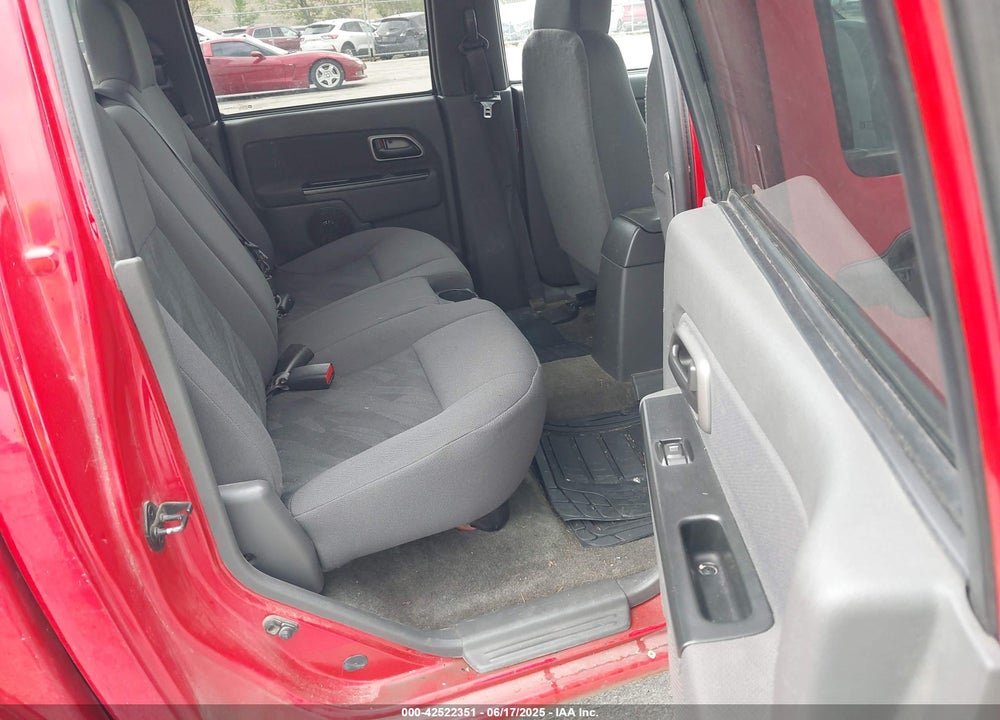 2005 CHEVROLET COLORADO LS VIN: 1GCDT136958252885