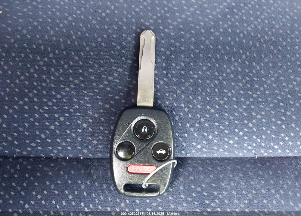 2007 HONDA CIVIC HYBRID VIN: JHMFA362X7S014518