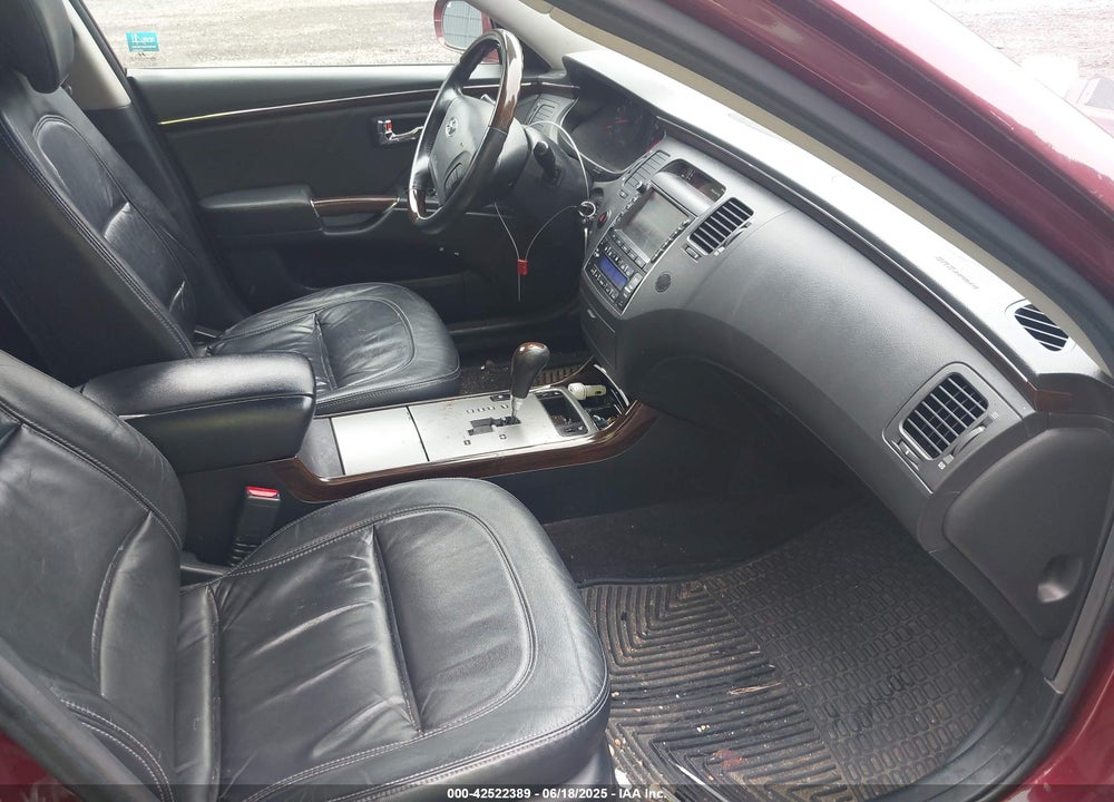 2009 HYUNDAI AZERA VIN: KMHFC46F79A372233