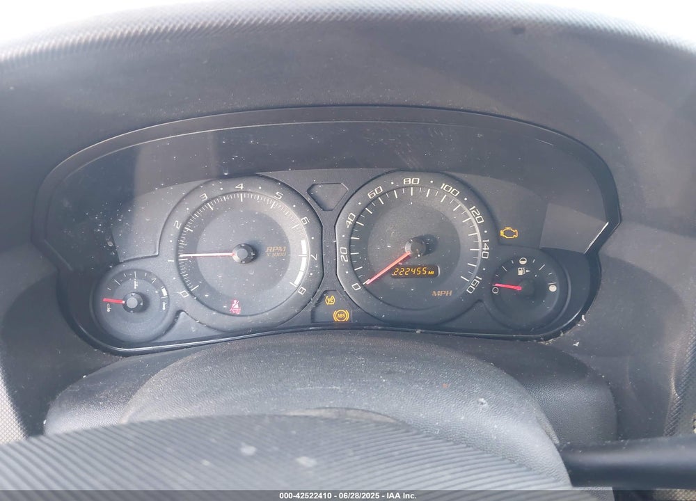 2004 CADILLAC SRX V8 VIN: 1GYEE63A340163112